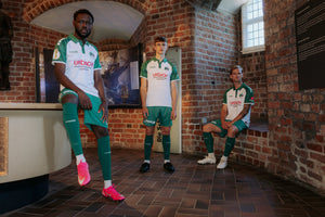 
                  
                    Sondertrikot "Holstentor" zum DFB-Pokal
                  
                
