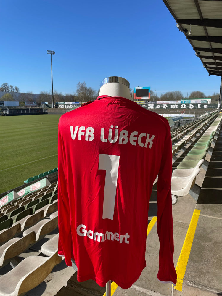 
                  
                    Matchworn Trikot 19/20 Torhüter
                  
                