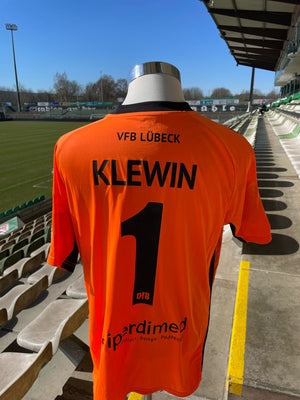 
                  
                    Matchworn Trikot 23/24 Torhüter
                  
                
