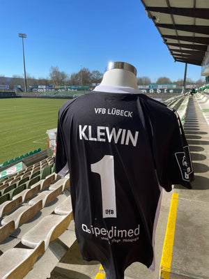 
                  
                    Matchworn Trikot 23/24 Torhüter
                  
                